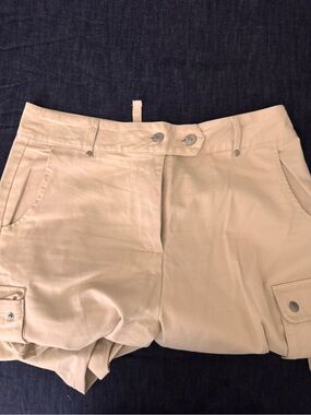 Forever 21 Women's Tan Cargo Shorts